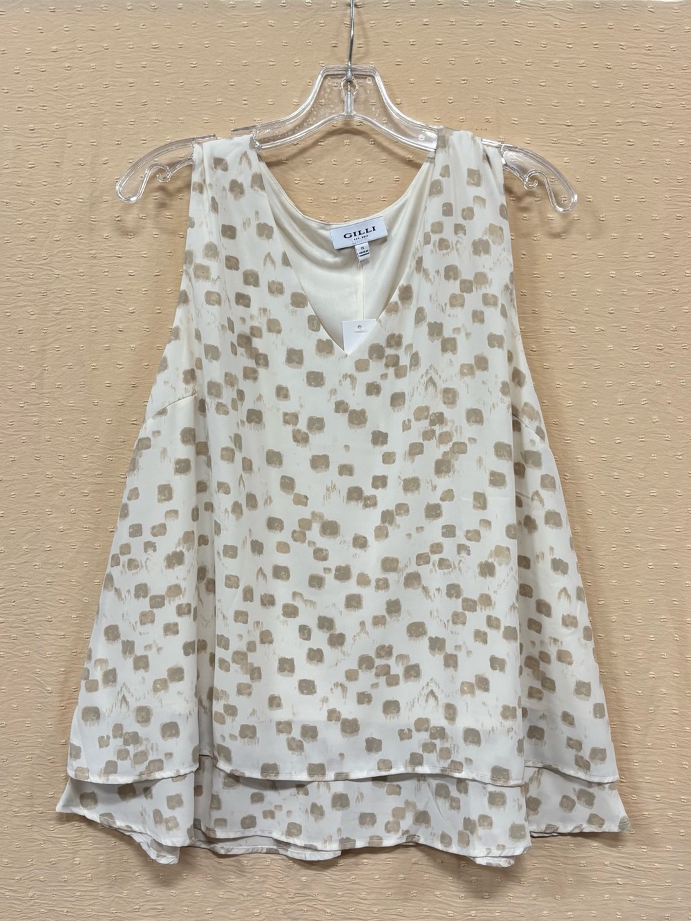 Gilli Cream Sleeveless Layered V-Neck Printed Camisole